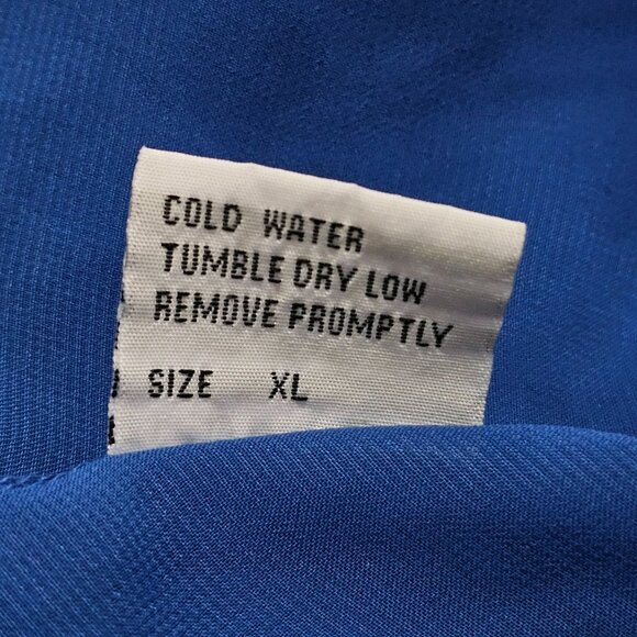 NANA USA Blue Top - Picture 10 of 10